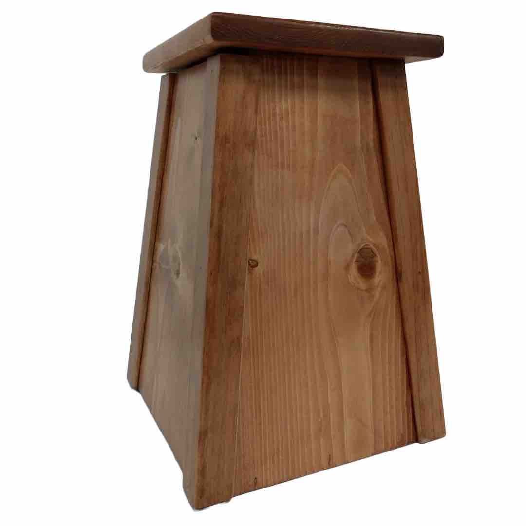 Concealment Lamp in Cherry Finish